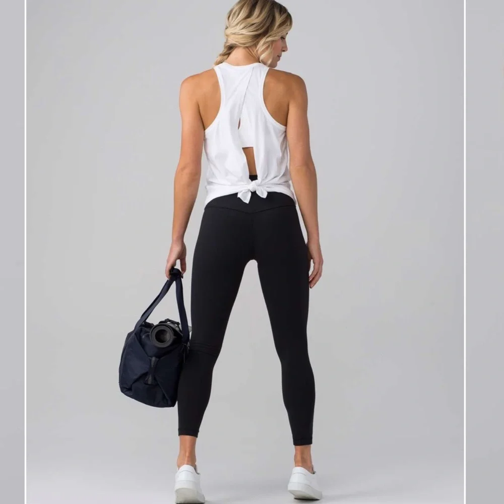 Lululemon - White - All Tied Up Tank - size 12 - Picture 4 of 10